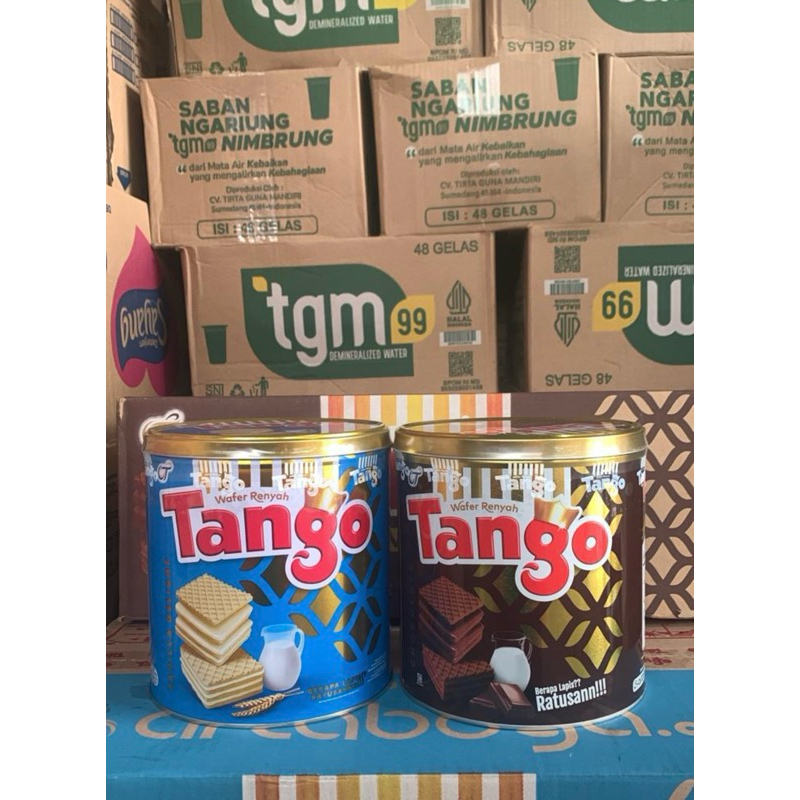 

MURAH!! Tango wafer kaleng vanilla dan coklat