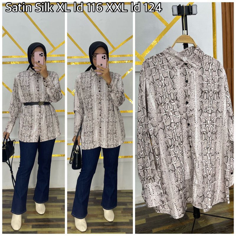 kemeja motif ular