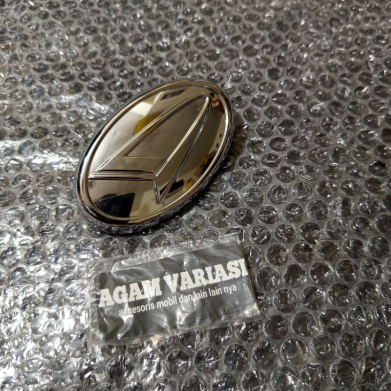 emblem logo grill Daihatsu taruna Taft zebra espas original