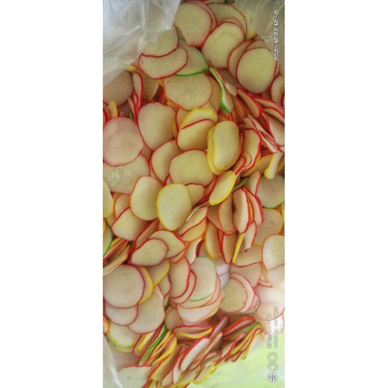 

kerupuk bawang mentah/samarinda