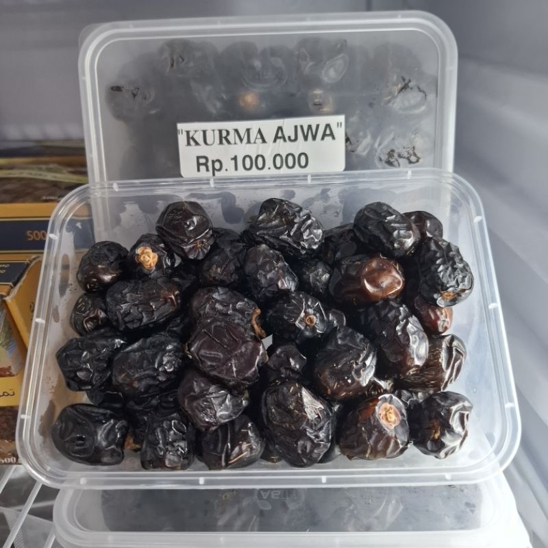 

kurma ajwa 500 gram