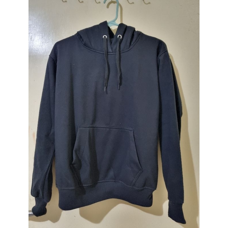 Hoodie Hitam Wanita