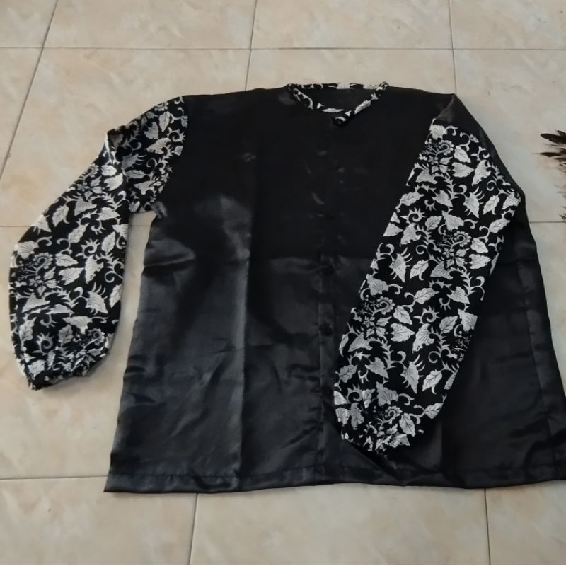 Baju Jaranan Buto / Jaranan Buto Banyuwangi