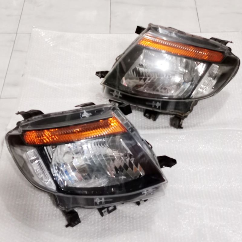 Headlamp Ford Ranger 2013