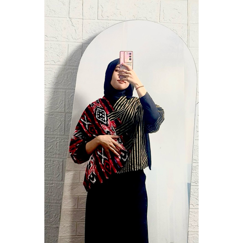 CROP TOP WANITA BLUS BLOUSE BATIK KHAS INDONESIA