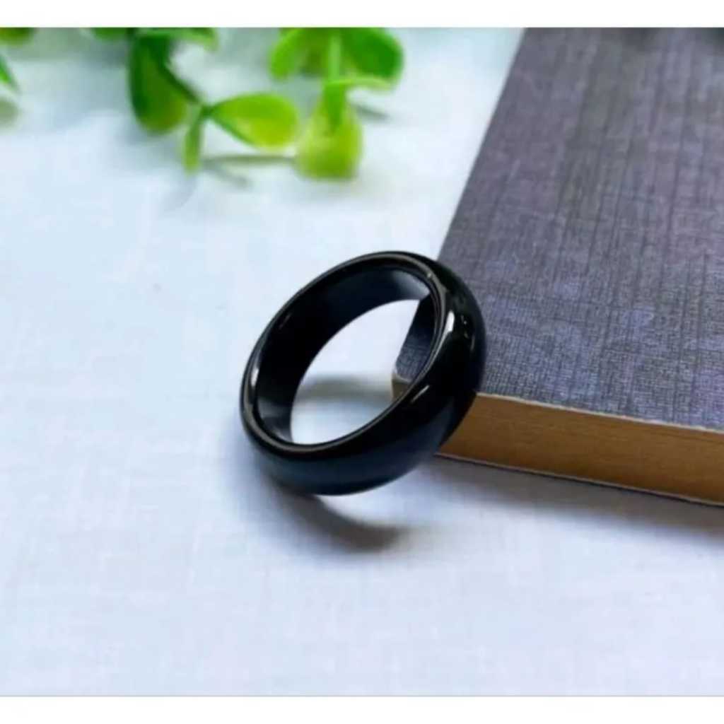 cincin pria terbaru dan batu giok hitam
