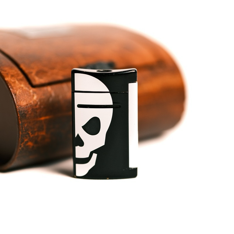 ST Dupont Minijet Skull Lighter