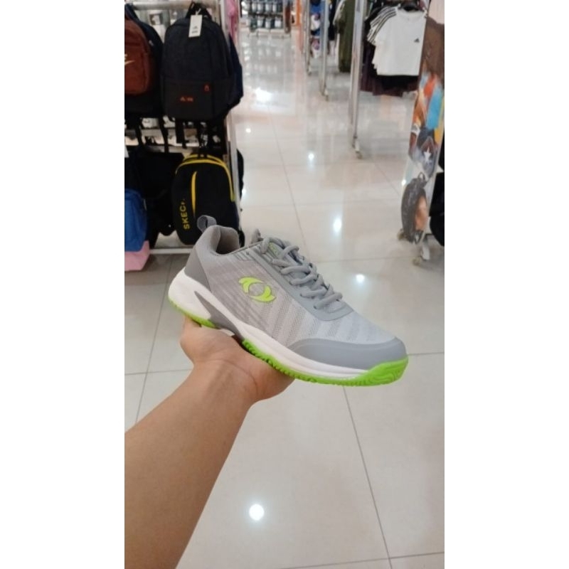 SEPATU ASTEC JOVANKA WOMENS BADMINTON/ASTEC NOX WOMEN'S RUNNING SHOES