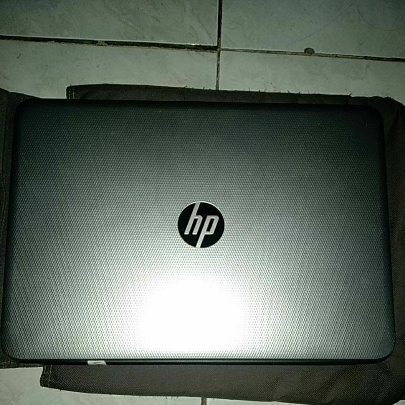 Laptop Hewlett Packard HP Bekas 14inch