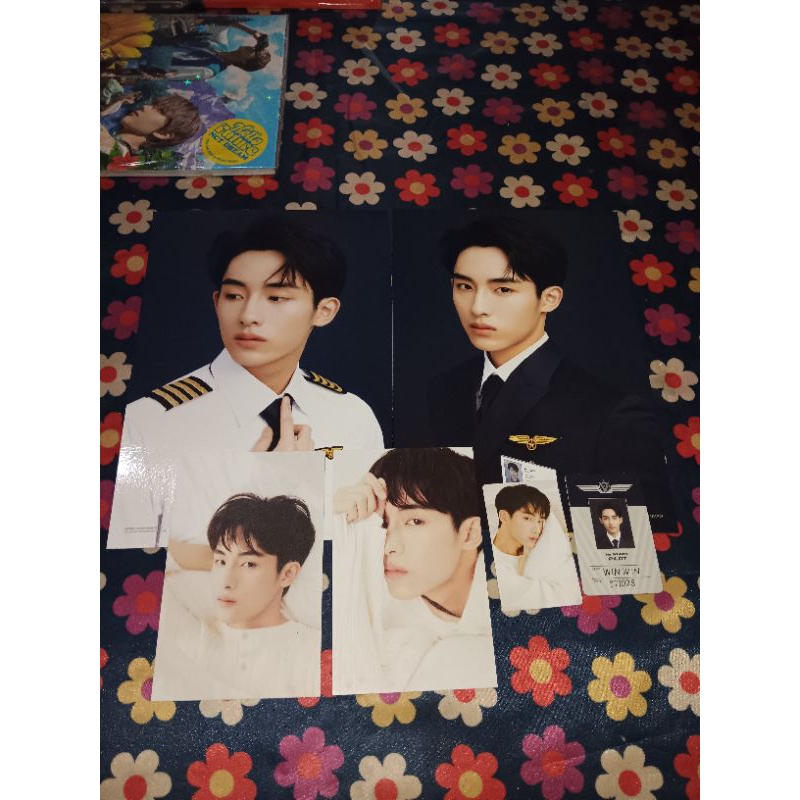 WINWIN SET SEASON GREETING WAYV 2022 OFFICIAL