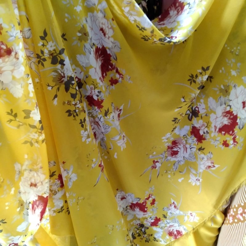 Kain ceruti beby doll | Harga/0,5m | bahan ceruti motif bunga | bahan ceruti impor | kaincerutiimpor