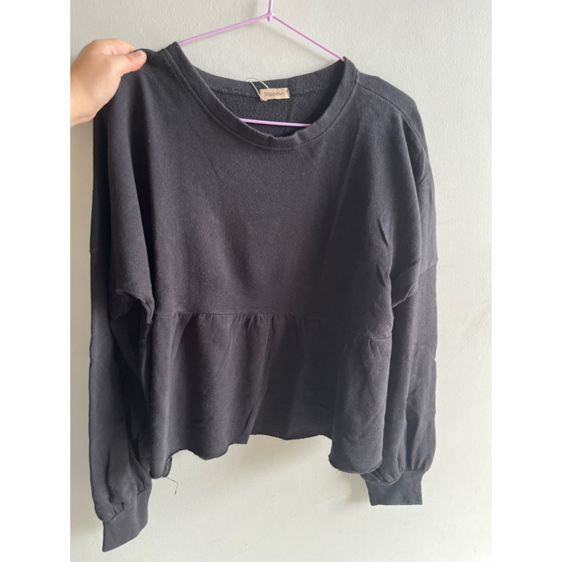 crop sweater hitam polos