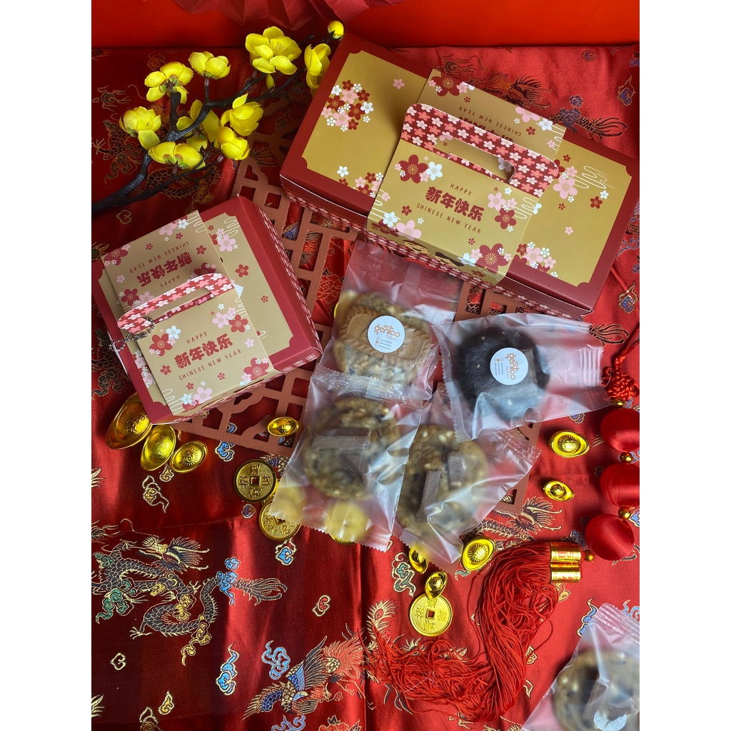 

Paket Hampers Cookies Ulang tahun , Natal, Christmas, Imlek, Lebaran Hampers/Hadiah Anak-anak Hadiah