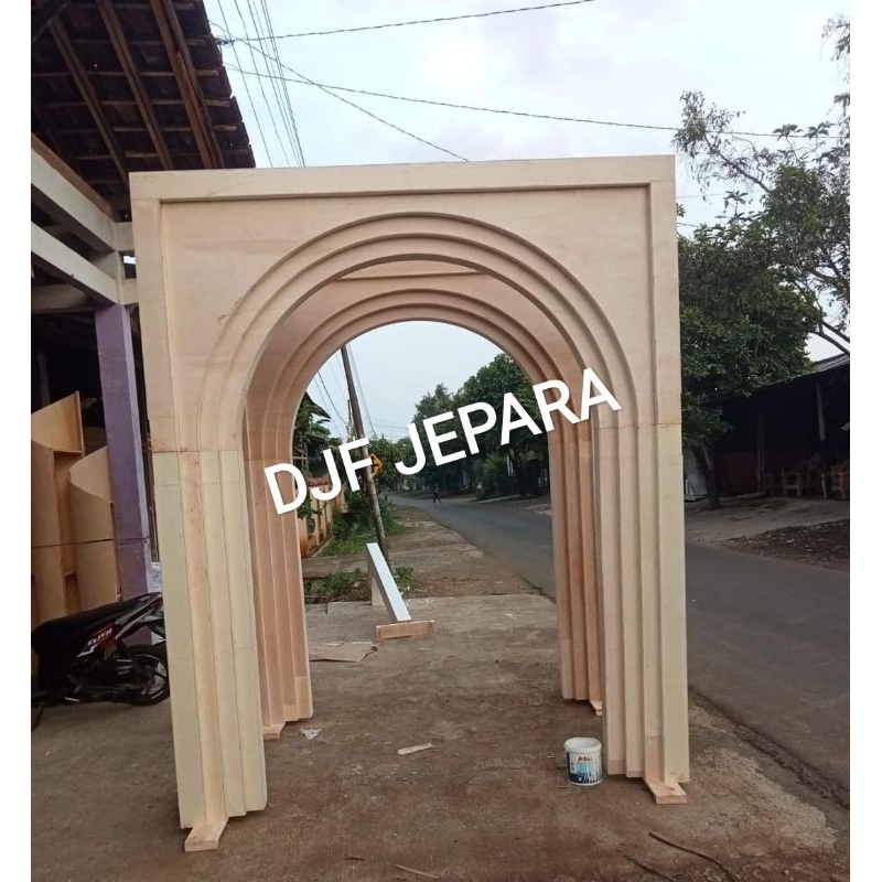 pintu gett pernikahan / pintu masuk pernikahan / pintu utama wedding dekorasi / pelawangan pernikaha