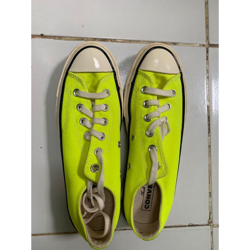 converse lime sport station