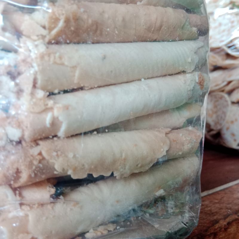 

Cemilan lebaran kue semprong renyah 1 kg