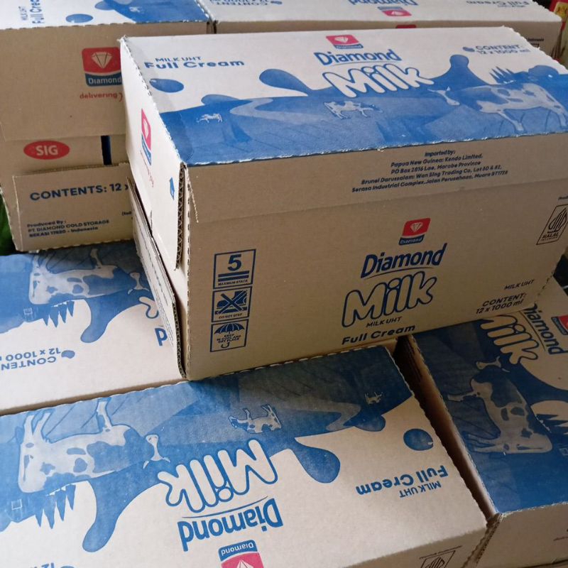 SUSU DIAMOND MILK UHT FULL CREAM 1 DUS ( isi 12 )