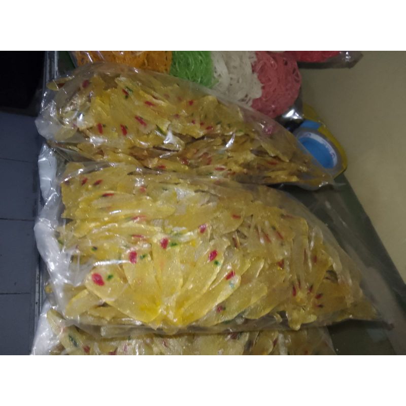 

Kerupuk kentang mentah