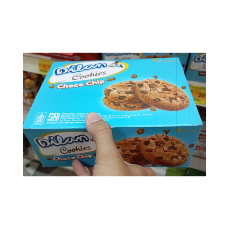 

DILAN COOKIES CHOCO CHIPS ISI 23 PCS @12GR ISI 2 PAK