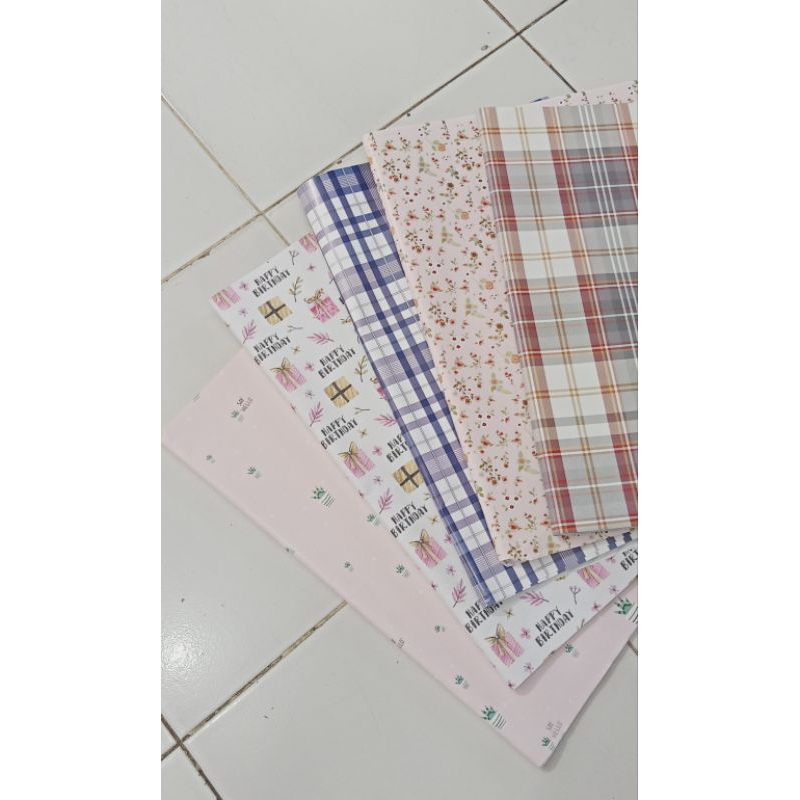 

BLUEDRAGONFLY KERTAS KADO 70 X 50 CM // KERTAS BUNGKUS KADO// KERTAS SAMPUL KADO