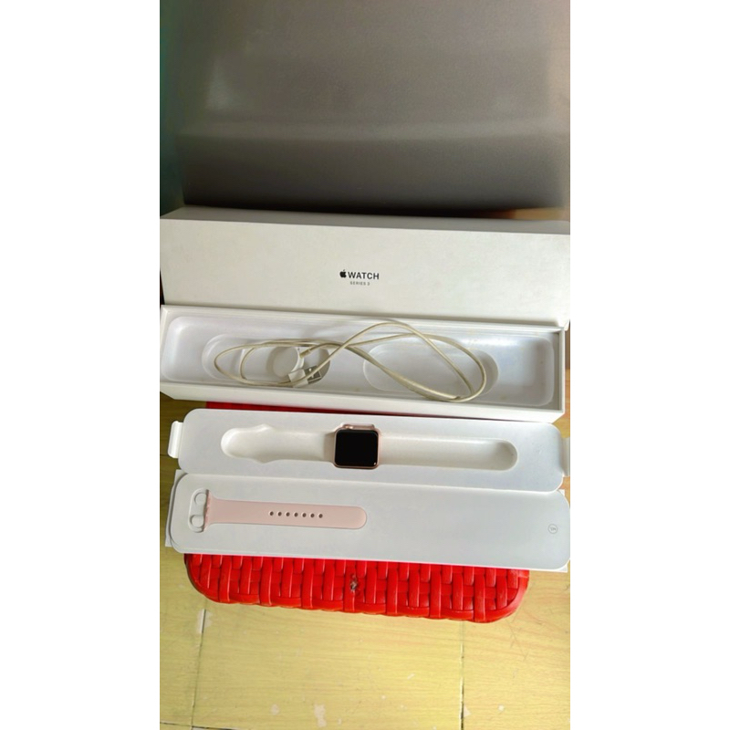 Preloved apple watch series 3