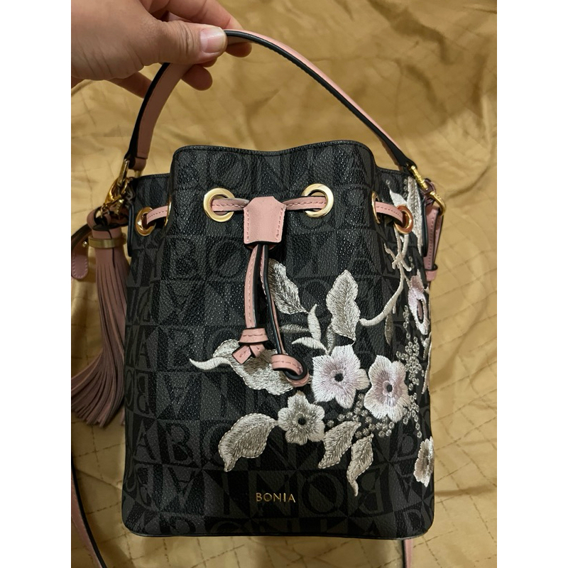 Preloved Bonia Serut Bordir