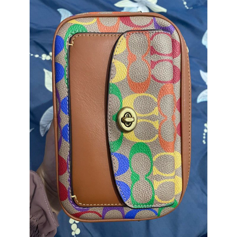 coach willow camera bag