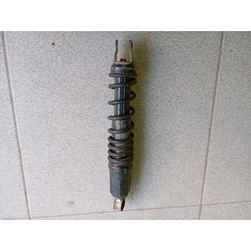SHOCKBREAKER BELAKANG HONDA BEAT STREET BEAT ECCO K81 SECOND ORI