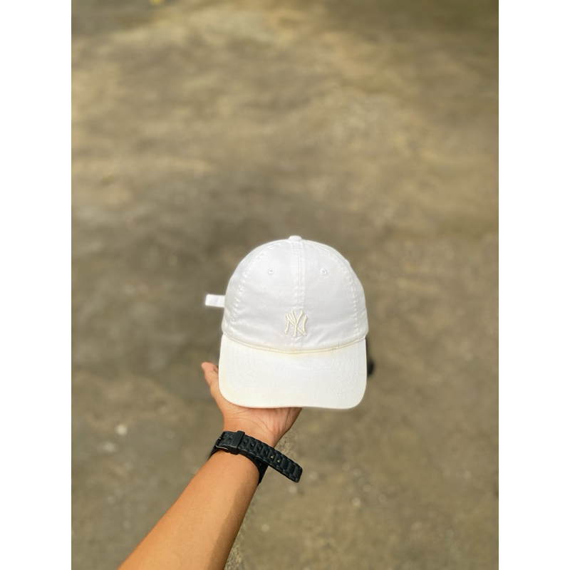 Topi mlb Putih minus