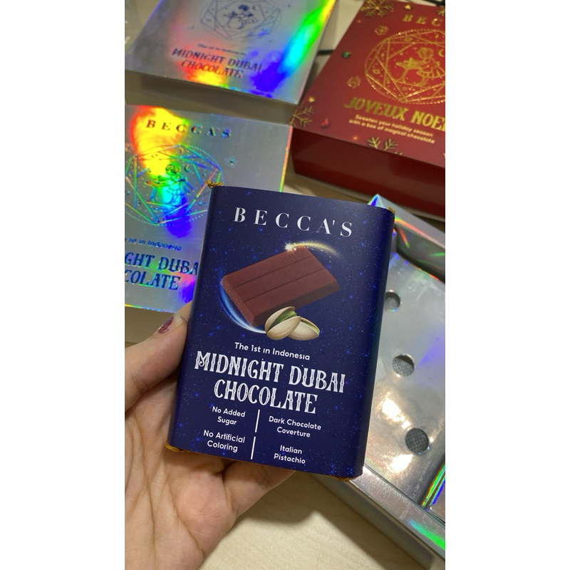 

READY STOCK Coklat Pistachio becca bake house