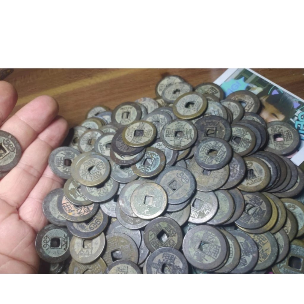 Koleksi koin Jaman Kerajaan Temuan Sungai Asli Ready