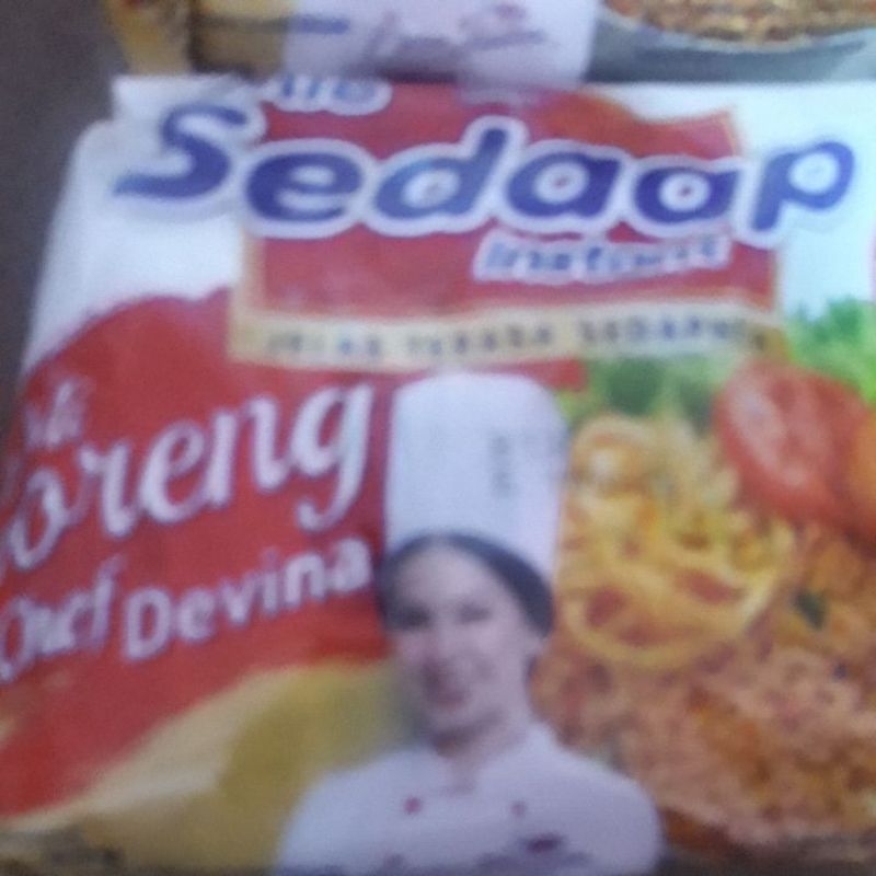 

Sedaap Goreng Mie Daviena