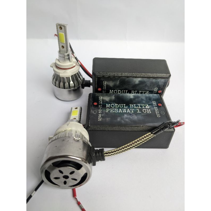 Lampu Rotary Blitz Pesawat Terang 1x Kedip 12/24 Volt - C6