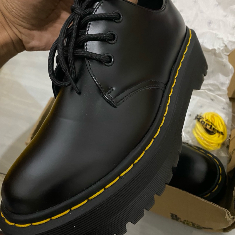 Dr. Martens Quad 1461