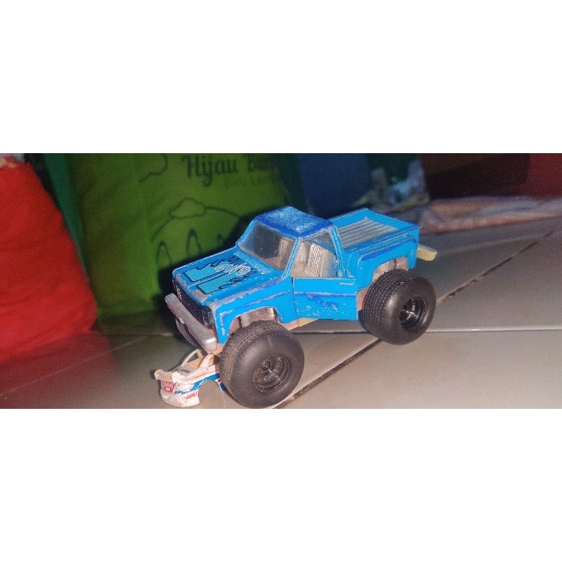 no brand diecast ban karet skala 40an