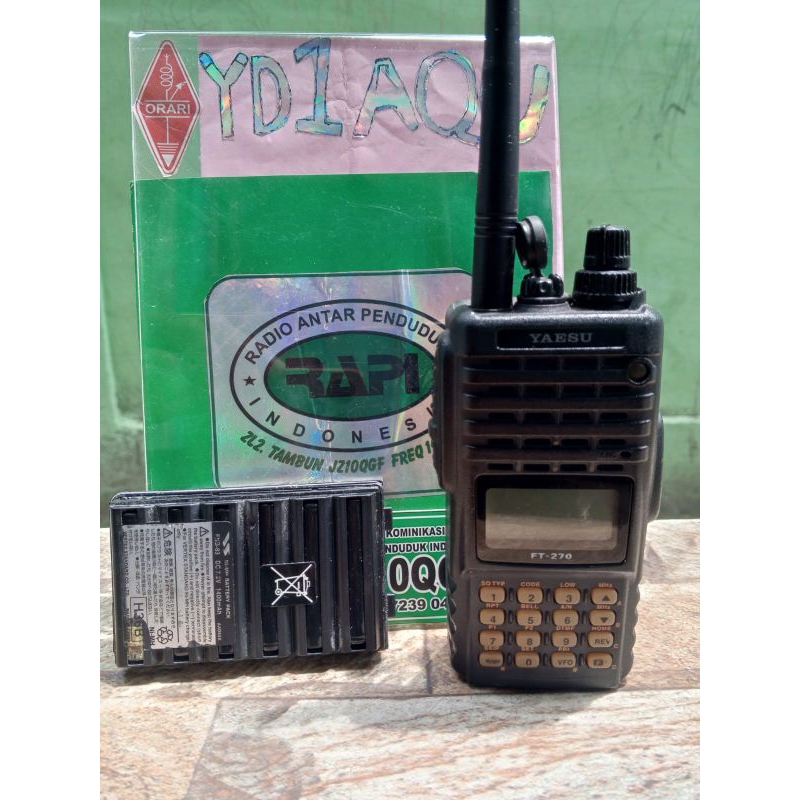 HT YAESU FT 270 VHF