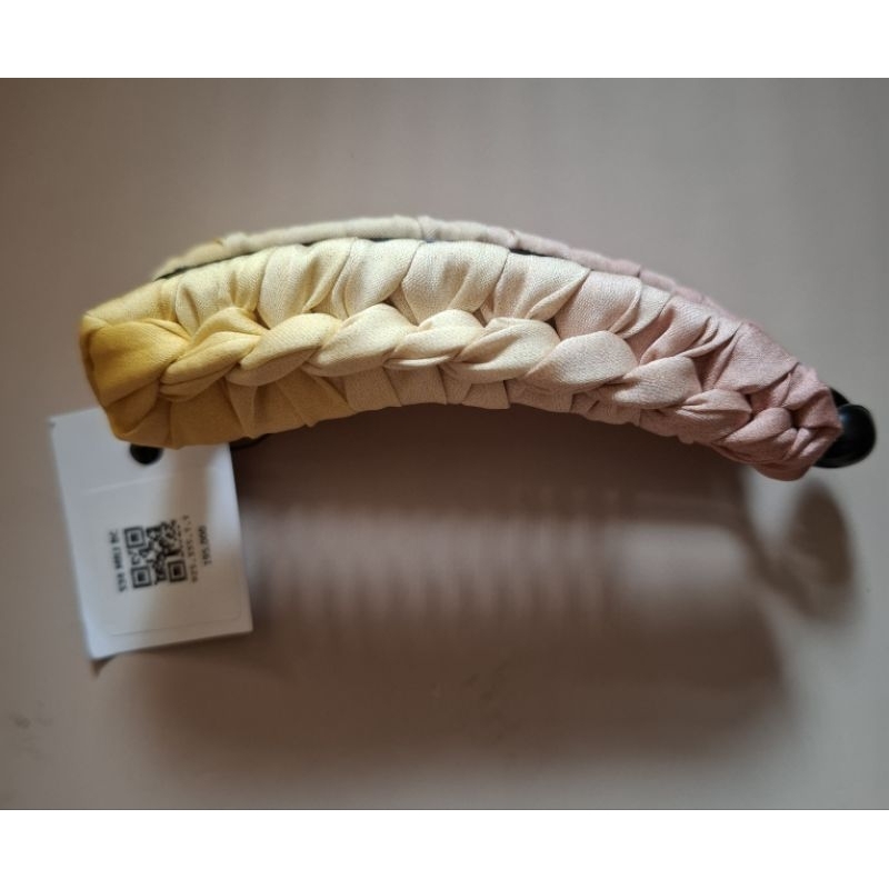 Handmadepita x Mmehuillet Milli