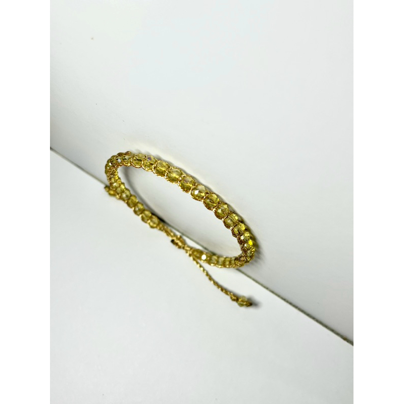 Gelang Macrame “Kuning Topaz Gold”