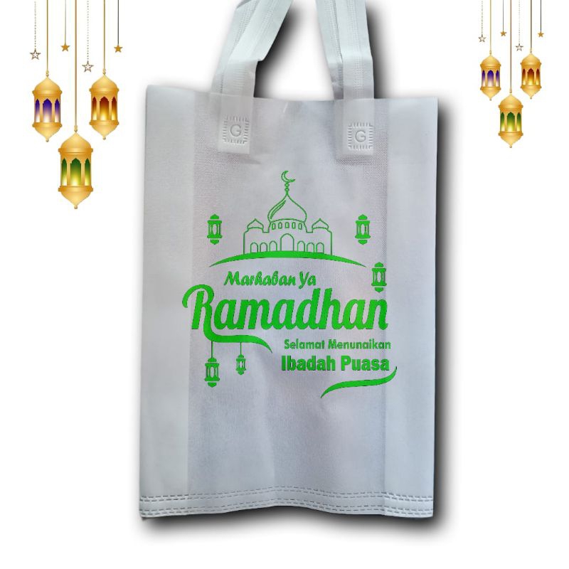 

(12 PCS) Edisi Ramadhan HLS 25x35 sablon 1 sisi Tas kain spunbond