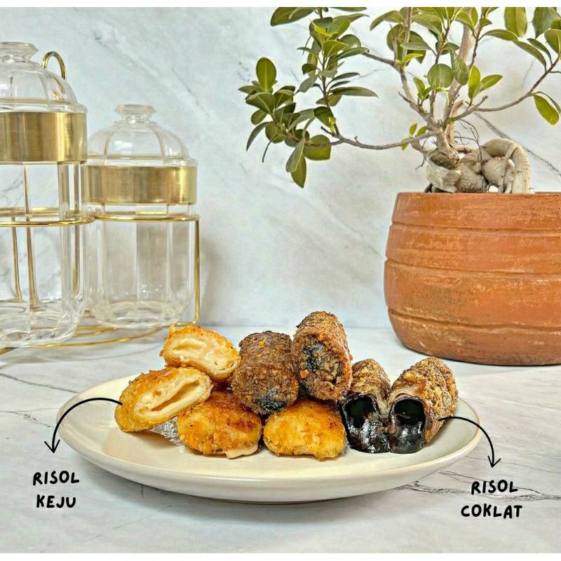 

Risoles frozen coklat & keju 8pcs by dylefrozen