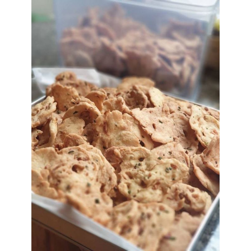 

kripik bawang khas madura