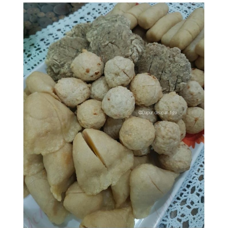 

Pempek Mix (4 variasi, isi 12)