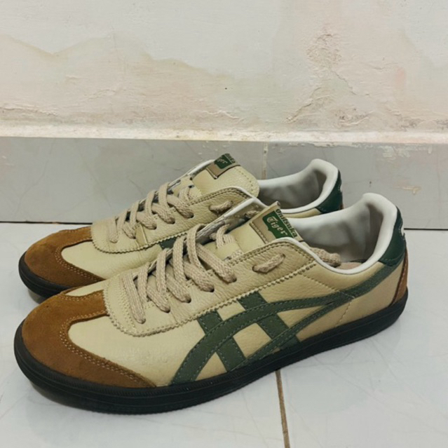 Sepatu Bekas Onitsuka Tokuten Beige Green