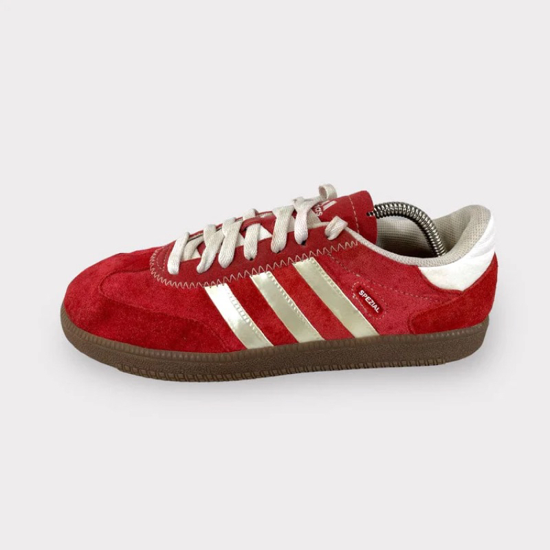 Adidas spezial rare item size 40 1/2 second