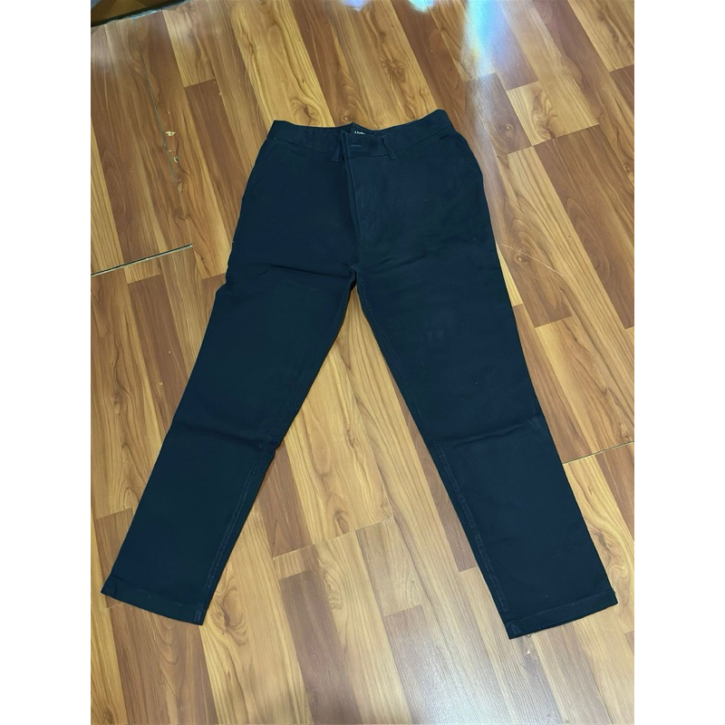 CELANA LIVEHAF + CELANA CARDINAL