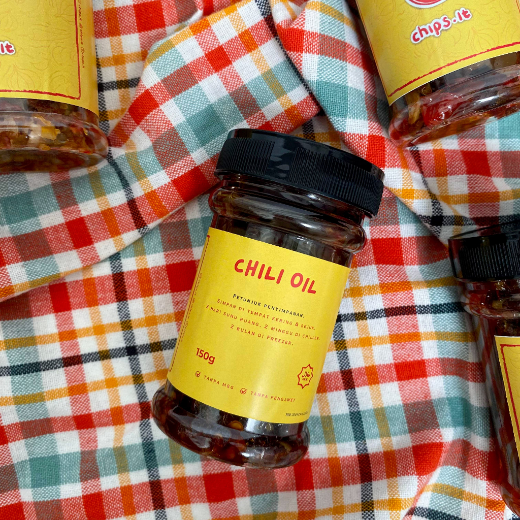 

chili oil pedas gurih Praktis Chips.It - 150gr