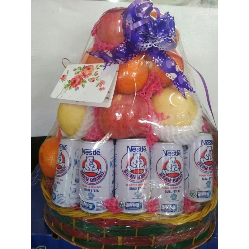 

parcel buah dengan minuman susu bervitamin