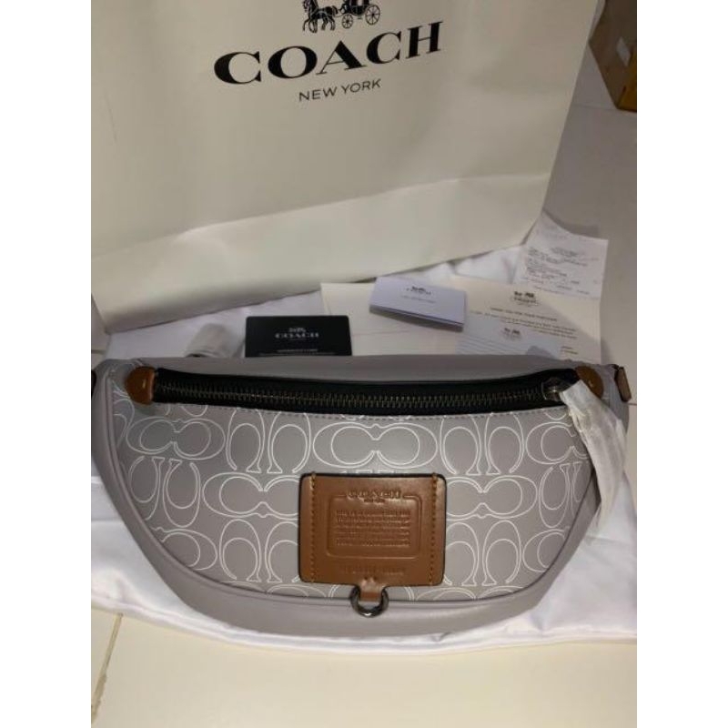 coach waistbag rivington beltbeg in reflective signature leather