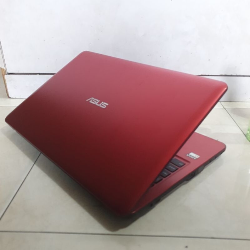 Asus X540Y Amd E1