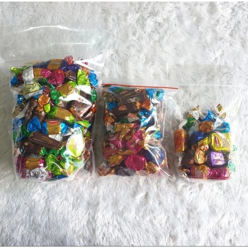 

Cokelat Arab Turki Mixed 500 gr | Coklat Arab atau Coklat Turki : Pusat Oleh Oleh Haji dan umroh di Medan | Grosir Cokelat Turki | Mirip Cokelat Truffle